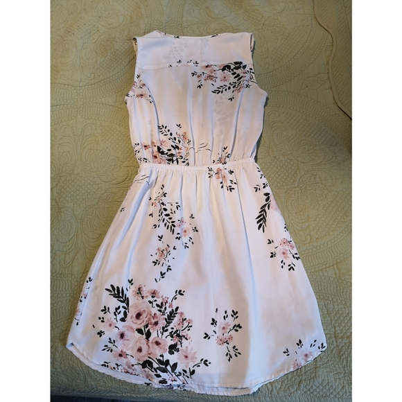 Dynamite dress - Picture 3 of 6